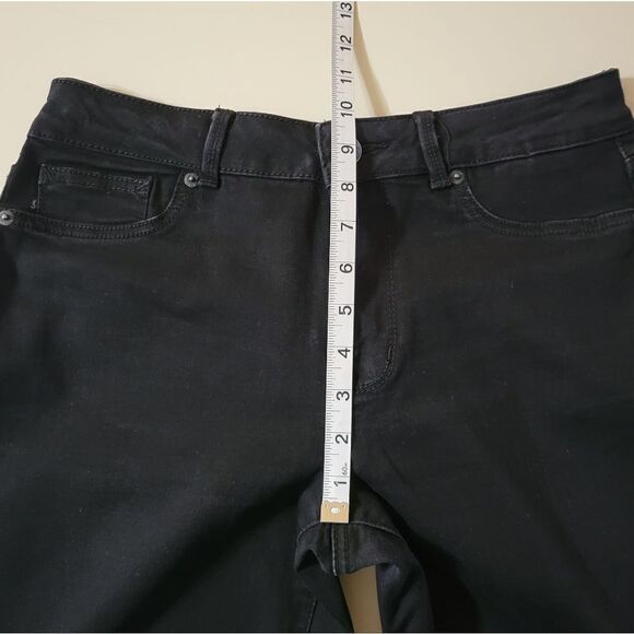 Maurices Women's High Rise Black Denim Jeans - Picture 8 of 15